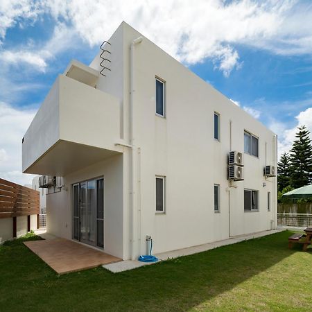 Chibana Terrace Villa Okinawa Eksteriør bilde